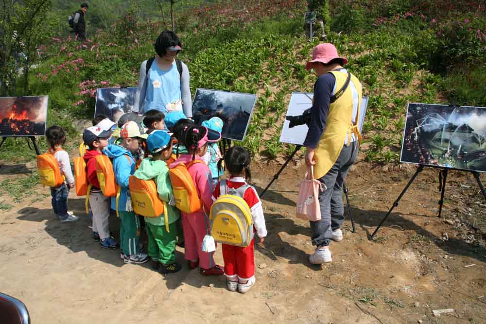 서운암 들꽃축제기간 중 산불예방 사진전시 이미지2